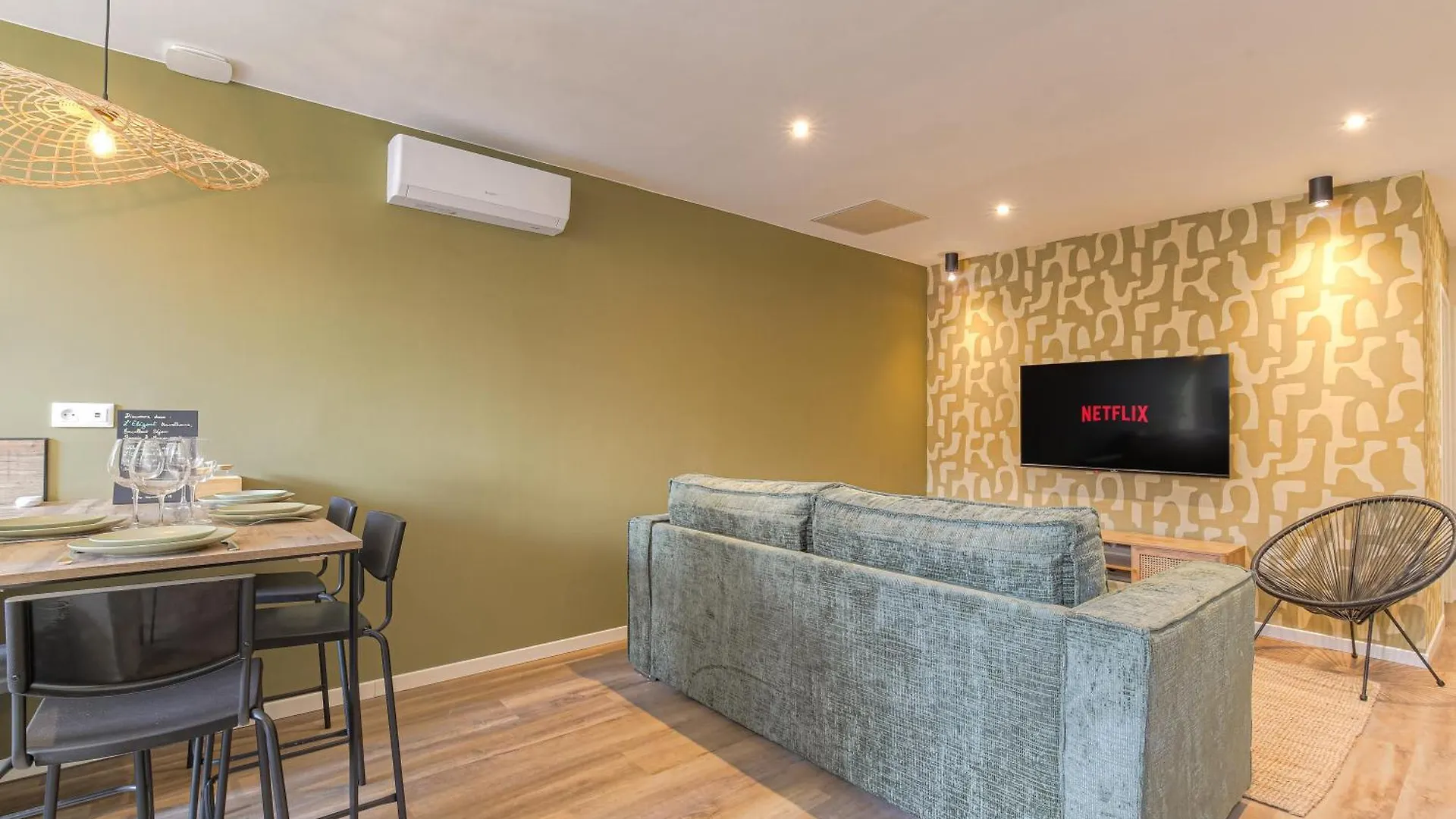 Apartment L 'Elegant - Travelhome - 50M De La Gare Villefranche-sur-Saone France