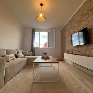  Appartement Chaleureux Et Lumineux